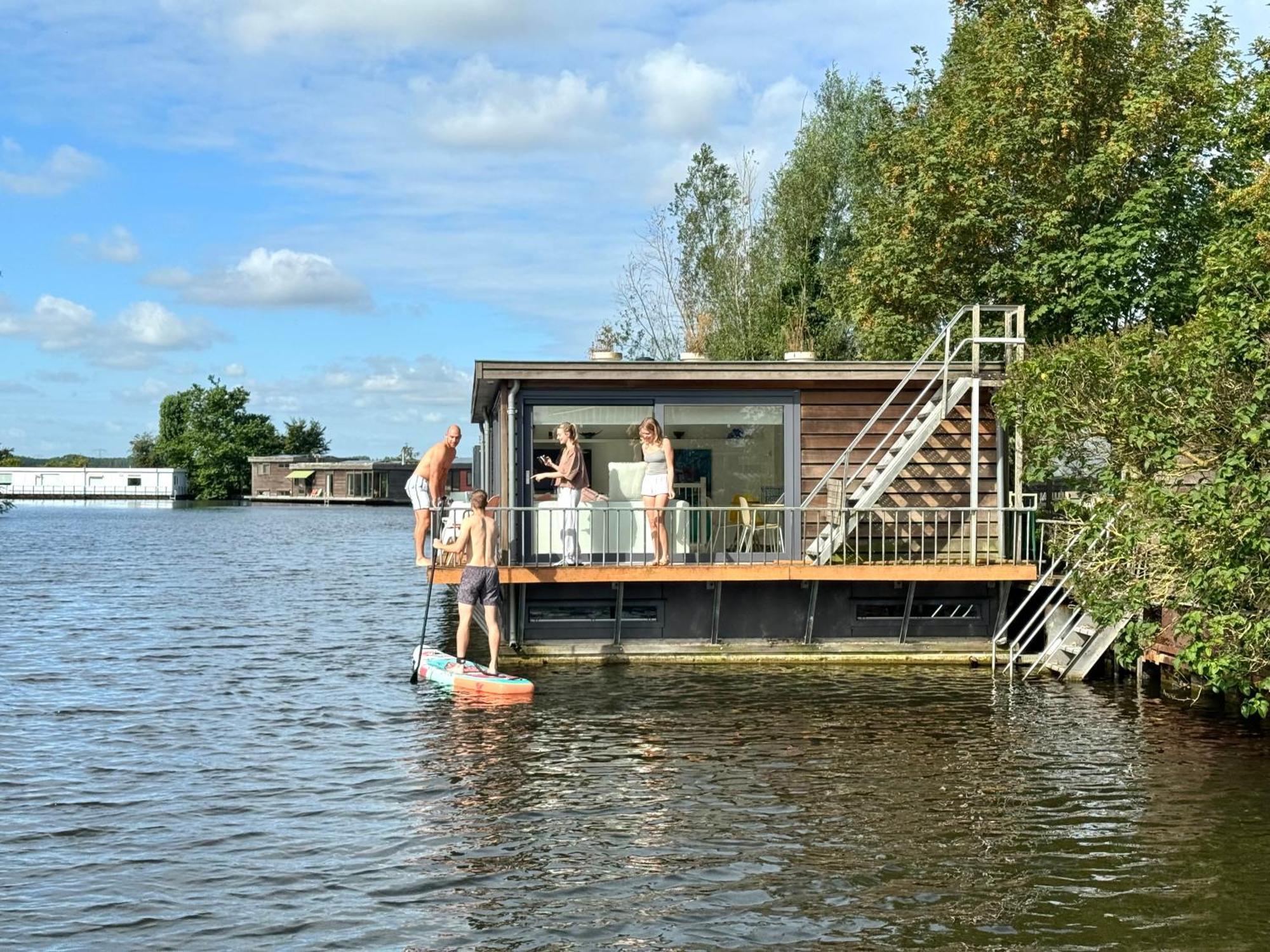 Houseboat Pure Ii *